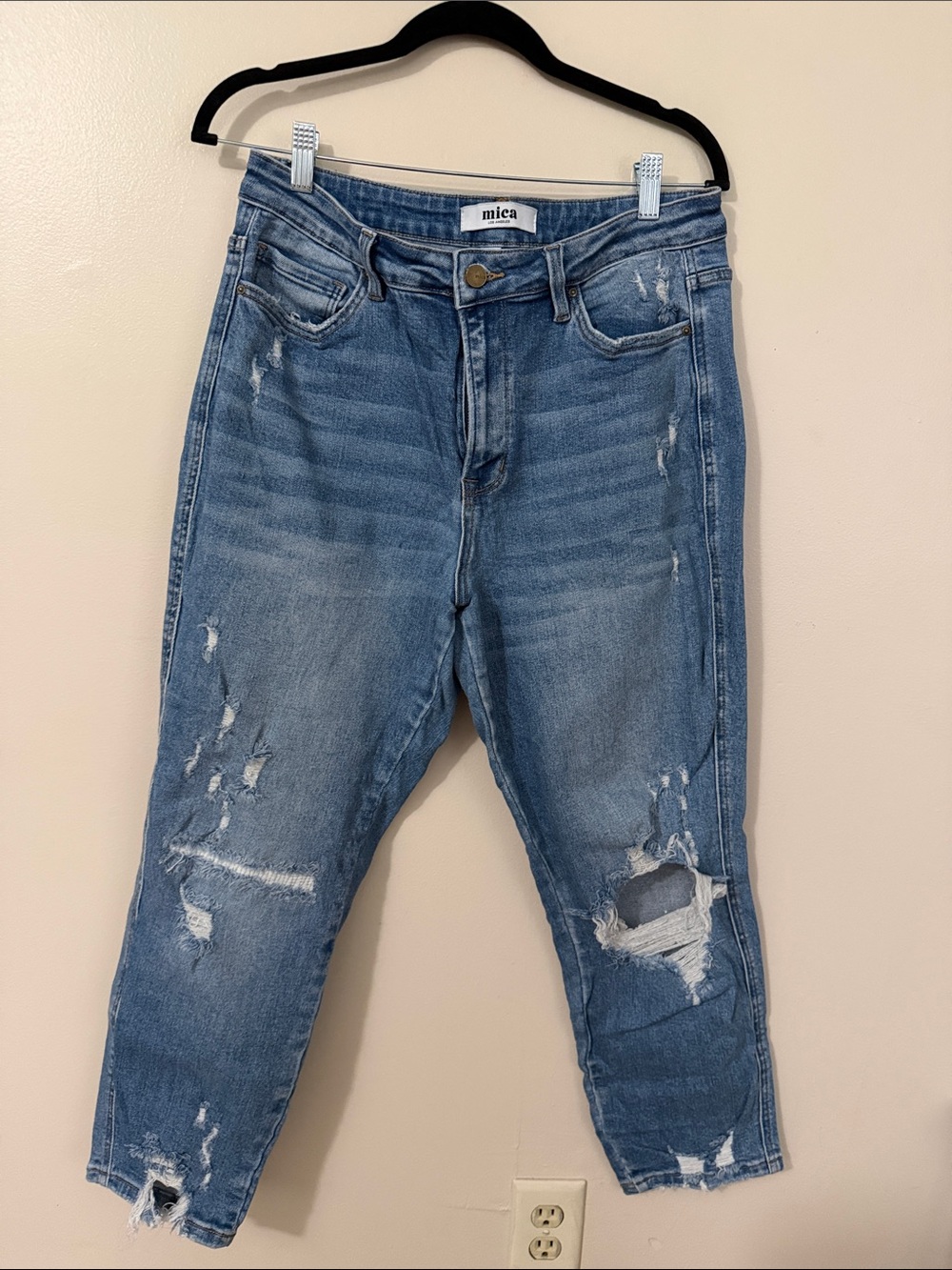 Mica Distressed Boyfriend Jeans in Light Blue Denim
